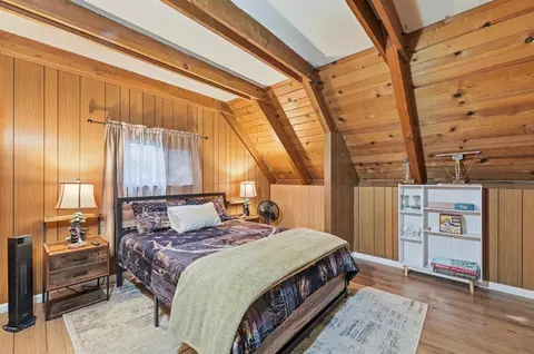 Bedroom - 29667 Lassen Dr, Long Barn, CA 95335 photo 9 of 11