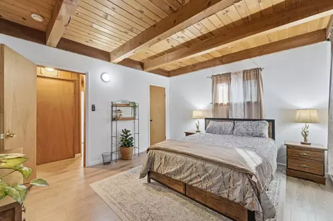 Bedroom - 29667 Lassen Dr, Long Barn, CA 95335 photo 2 of 11