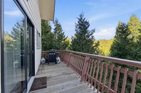 Exterior - 29667 Lassen Dr, Long Barn, CA 95335 photo 6 of 9
