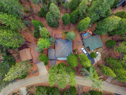 2105 Camanche Dr, Arnold, CA 95223 photo 4