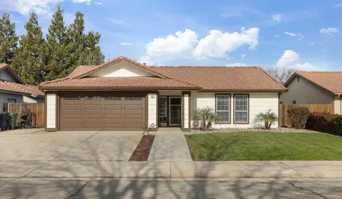 181 W Willow Creek Dr, Tracy, CA 95376 photo 1
