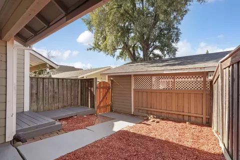 Exterior - 3124 Woods Cir, Davis, CA 95616 photo 1 of 4