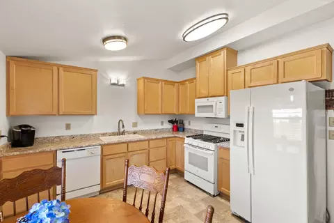 Kitchen - 490 Hazel St, Gridley, CA 95948 photo 1 of 1