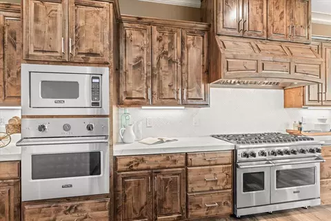 Kitchen - 467 Knolls Dr #161, Copperopolis, CA 95228 photo 6 of 8