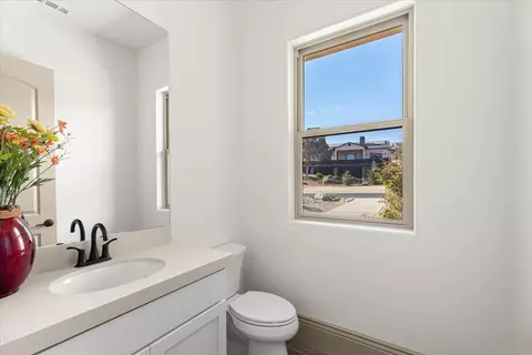 Bath - 467 Knolls Dr #161, Copperopolis, CA 95228 photo 7 of 8