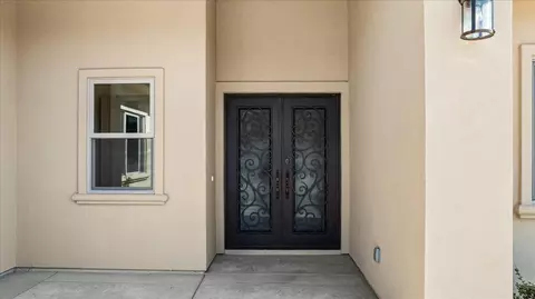 Entry Way - 467 Knolls Dr #161, Copperopolis, CA 95228 photo 1 of 7