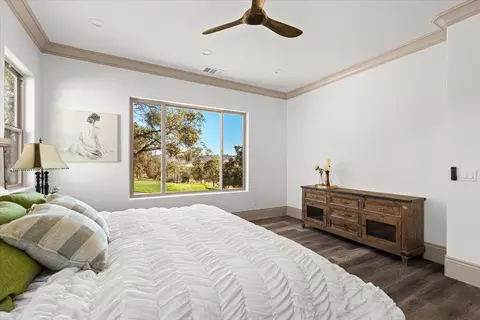 Bedroom - 467 Knolls Dr #161, Copperopolis, CA 95228 photo 6 of 10