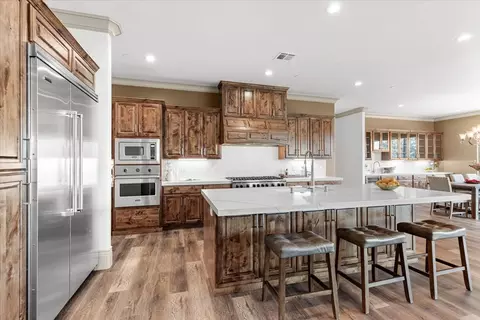 Kitchen - 467 Knolls Dr #161, Copperopolis, CA 95228 photo 2 of 8