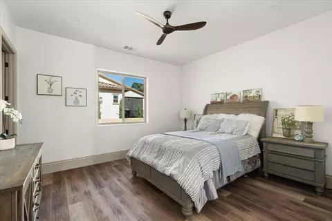 Bedroom - 467 Knolls Dr #161, Copperopolis, CA 95228 photo 8 of 10