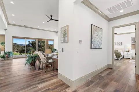 Entry Way - 467 Knolls Dr #161, Copperopolis, CA 95228 photo 4 of 7