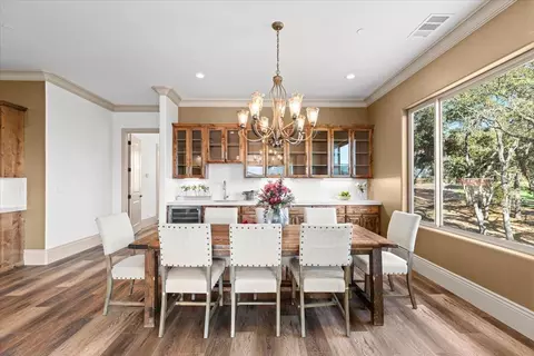 Dining - 467 Knolls Dr #161, Copperopolis, CA 95228 photo 4 of 6