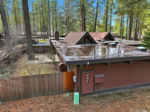 Exterior - 39 Graeagle Meadows Rd, Graeagle, CA 96103 photo 10 of 19