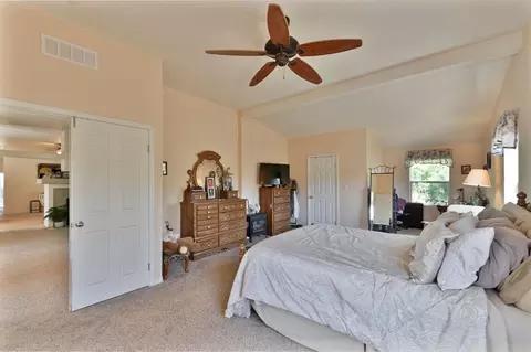 Bedroom - 3770 Sheep Ranch Rd, Murphys, CA 95247 photo 3 of 7