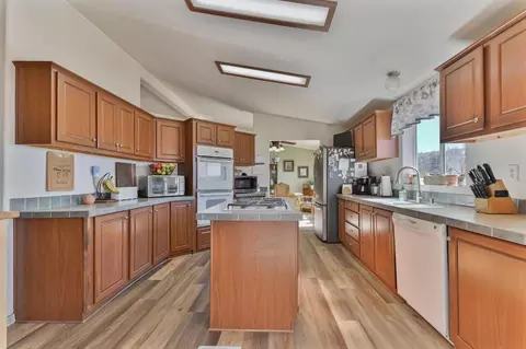 Kitchen - 3770 Sheep Ranch Rd, Murphys, CA 95247 photo 3 of 6