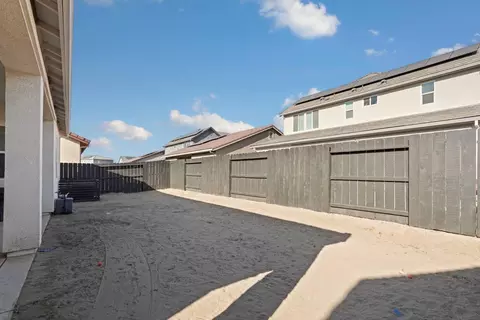 2446 Paramount Ln, Manteca, CA 95337 photo 32