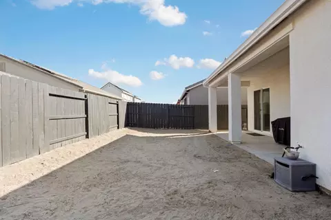 2446 Paramount Ln, Manteca, CA 95337 photo 34