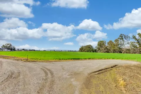 27150 Pierce Ranch Rd, Davis, CA 95616 photo 3