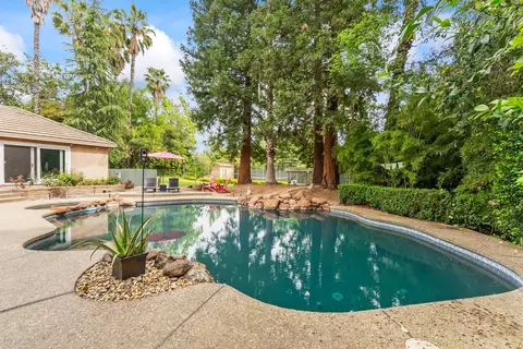 Exterior - 2230 Hillcrest Way, Carmichael, CA 95608 photo 6 of 22