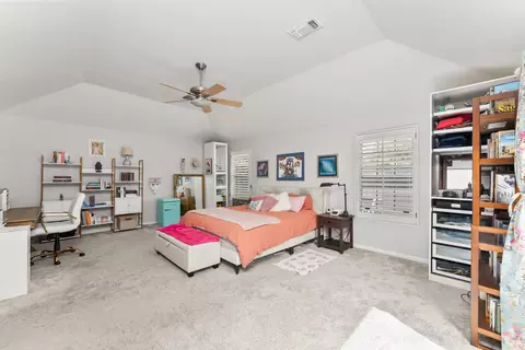Bedroom - 2230 Hillcrest Way, Carmichael, CA 95608 photo 6 of 7