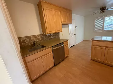 1054 Steinway Ave, Campbell, CA 95008 photo 7