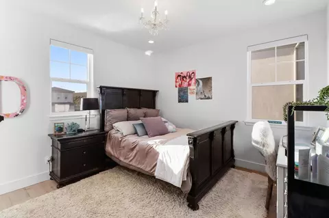 Bedroom - 810 Fallen Log Ct, Rocklin, CA 95765 photo 7 of 7