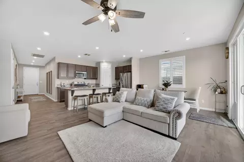 Entry Way - 4143 Citation Dr, Olivehurst, CA 95961 photo 1 of 8