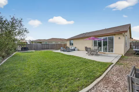 Exterior - 4143 Citation Dr, Olivehurst, CA 95961 photo 2 of 5