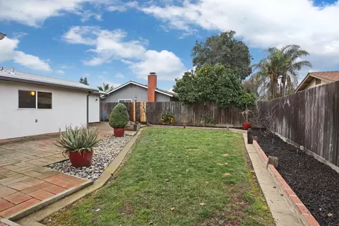 Exterior - 3413 Joanna Dr, Modesto, CA 95355 photo 11 of 13