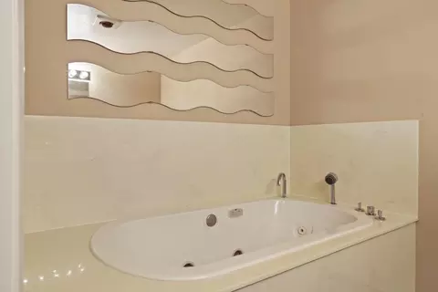 Bath - 3413 Joanna Dr, Modesto, CA 95355 photo 4 of 4