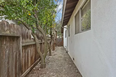 Exterior - 3413 Joanna Dr, Modesto, CA 95355 photo 9 of 13