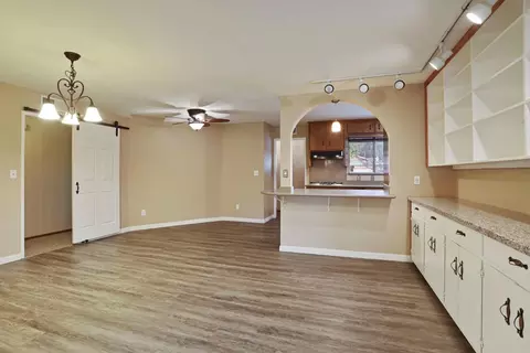 Living - 3413 Joanna Dr, Modesto, CA 95355 photo 4 of 9