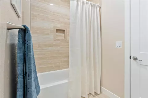 Bath - 2307 Arrowhead St, Copperopolis, CA 95228 photo 2 of 2