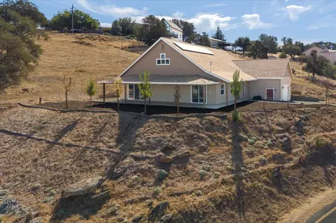 Exterior - 2307 Arrowhead St, Copperopolis, CA 95228 photo 5 of 8