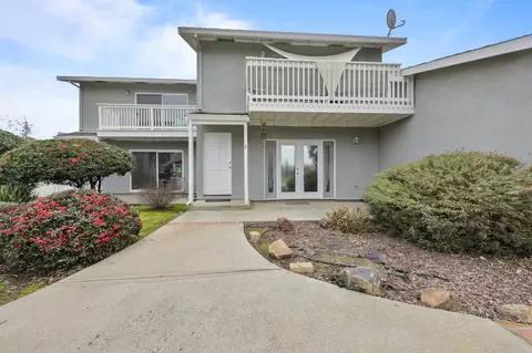 845 Saint Andrews Dr #7, Valley Springs, CA 95252