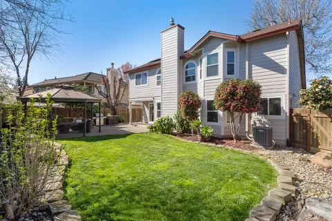 112 Hazelmere Dr, Folsom, CA 95630 photo 2