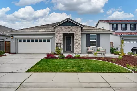 102 Bixby Ct, Lincoln, CA 95648