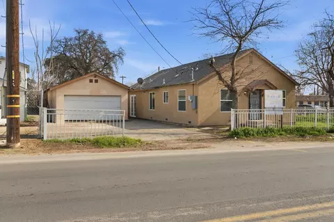 Exterior - 821 Sutter Ave, Modesto, CA 95351 photo 2 of 6