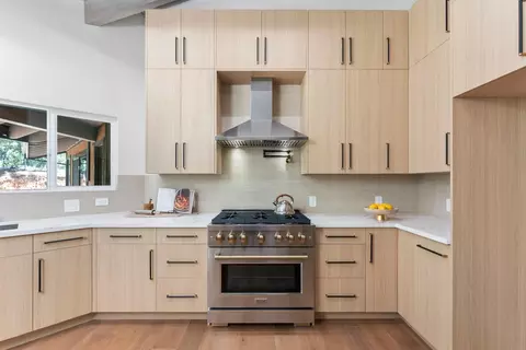 Kitchen - 3248 Wilderness Ct, Placerville, CA 95667 photo 5 of 5