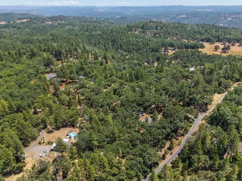 View/Area - 3248 Wilderness Ct, Placerville, CA 95667 photo 4 of 6