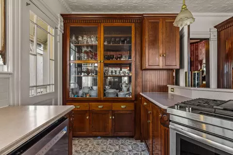 Kitchen - 482 Main St, Newcastle, CA 95658 photo 6 of 8