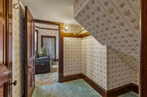 Entry Way - 482 Main St, Newcastle, CA 95658 photo 5 of 7
