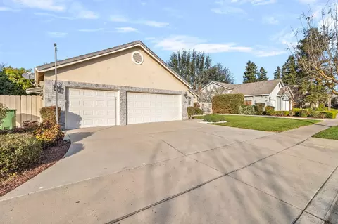 1663 Alex Way, Turlock, CA 95382 photo 3