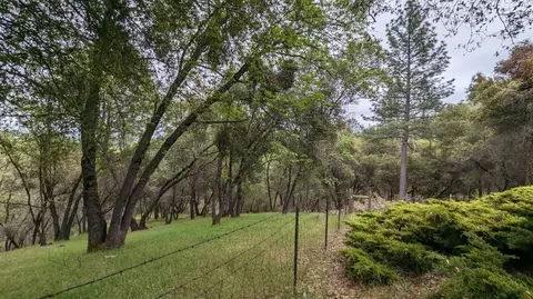 Exterior - 8209 Mountain Meadow Dr, Mountain Ranch, CA 95246 photo 28 of 49