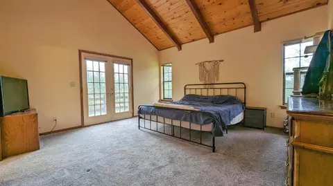 Bedroom - 8209 Mountain Meadow Dr, Mountain Ranch, CA 95246 photo 1 of 7