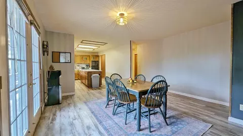 Dining - 8209 Mountain Meadow Dr, Mountain Ranch, CA 95246 photo 3 of 3