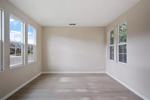 Living - 2921 Compton Pl, Tracy, CA 95377 photo 1 of 5