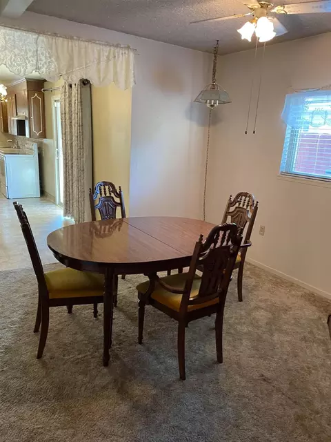 Dining - 1506 Mitchell, Escalon, CA 95320 photo 1 of 2