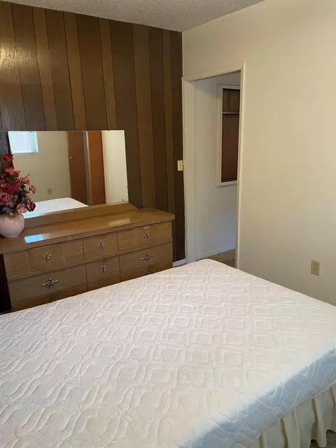 Bedroom - 1506 Mitchell, Escalon, CA 95320 photo 2 of 2