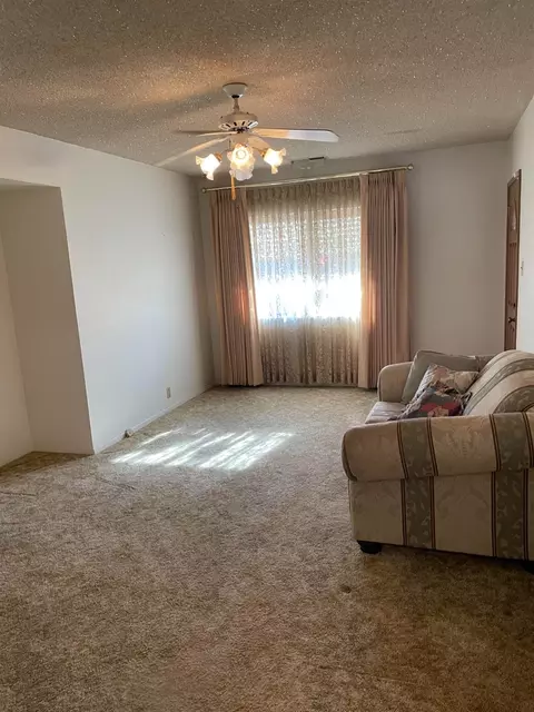Living - 1506 Mitchell, Escalon, CA 95320 photo 1 of 2