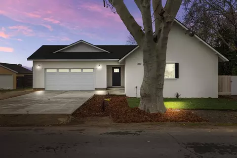Exterior - 4449 E Zeering Rd, Denair, CA 95316 photo 1 of 8